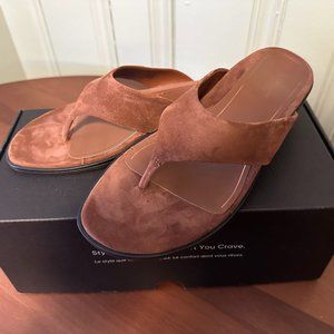 NIB Vionic Agave Brown Leather and Suede Sandals